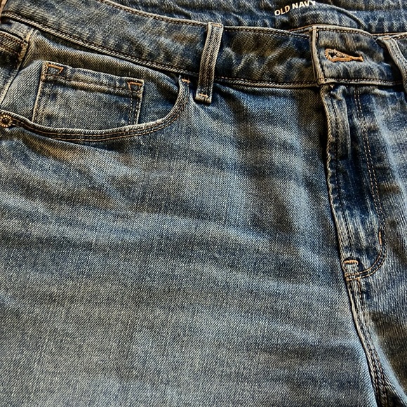 Old Navy Jean Shorts - Picture 2 of 4